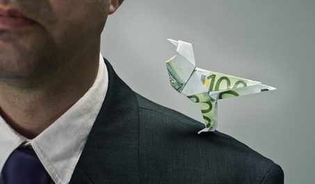 Opportunity on the shoulder
