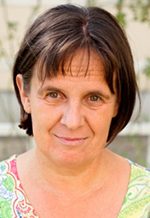 hauska_elvira_150