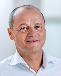Peter Marsch, Jobsbutler Peter Marsch, Jobsbutler